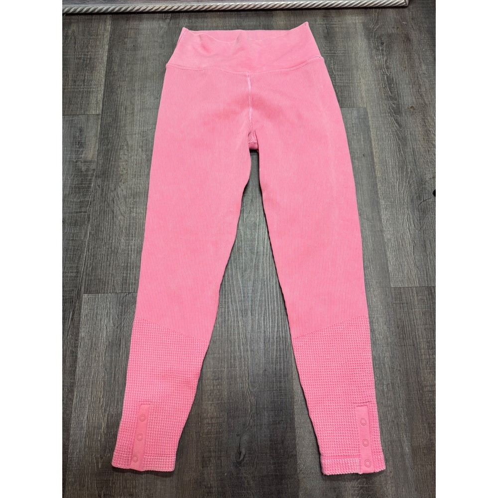 OFFLINE by Aerie Pink Ribbed Seamless Waffle Snap Leggings Small